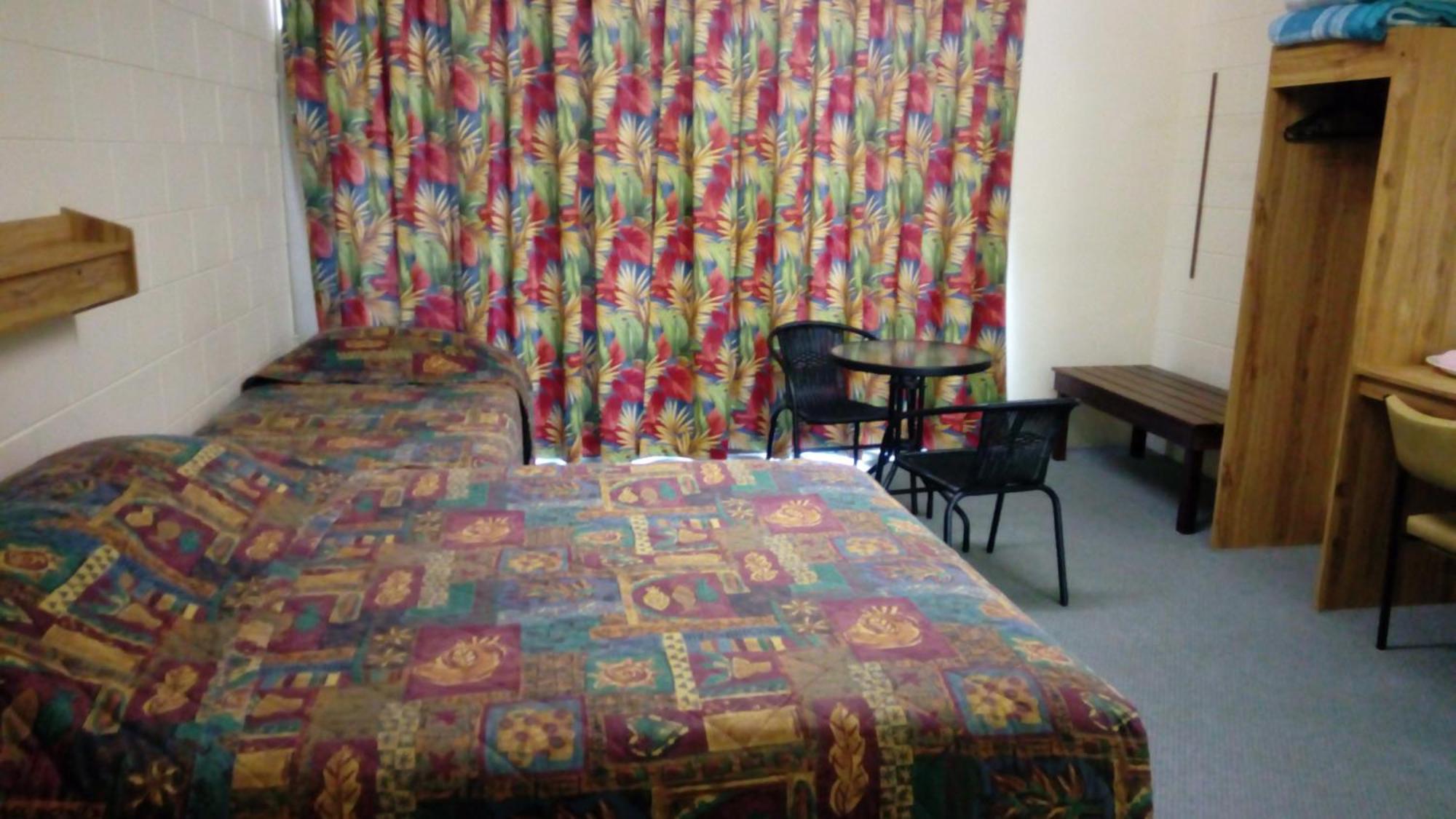 The Islands Inn Motel Airlie Beach Extérieur photo